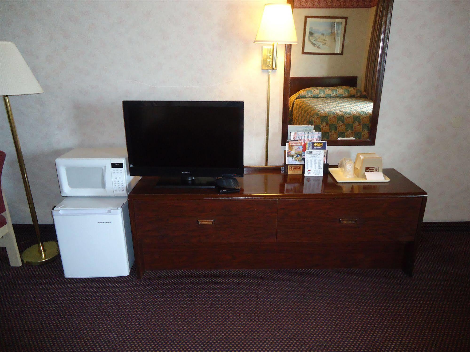 Budget Host Inn Somerset Luaran gambar